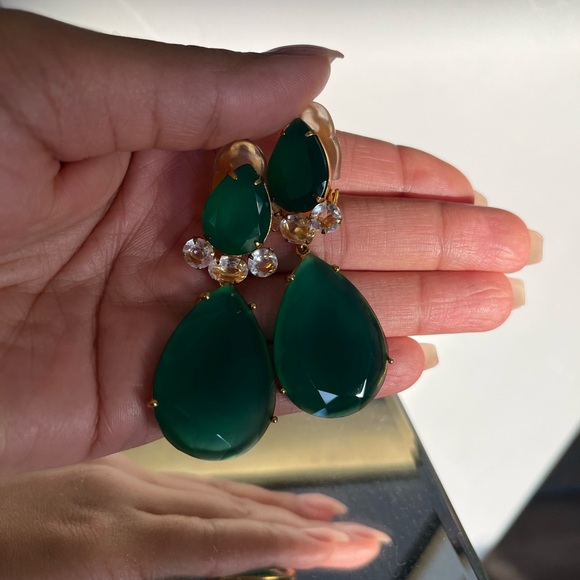Green onyx Angelina Jolie style statement earrings - Picture 6 of 12